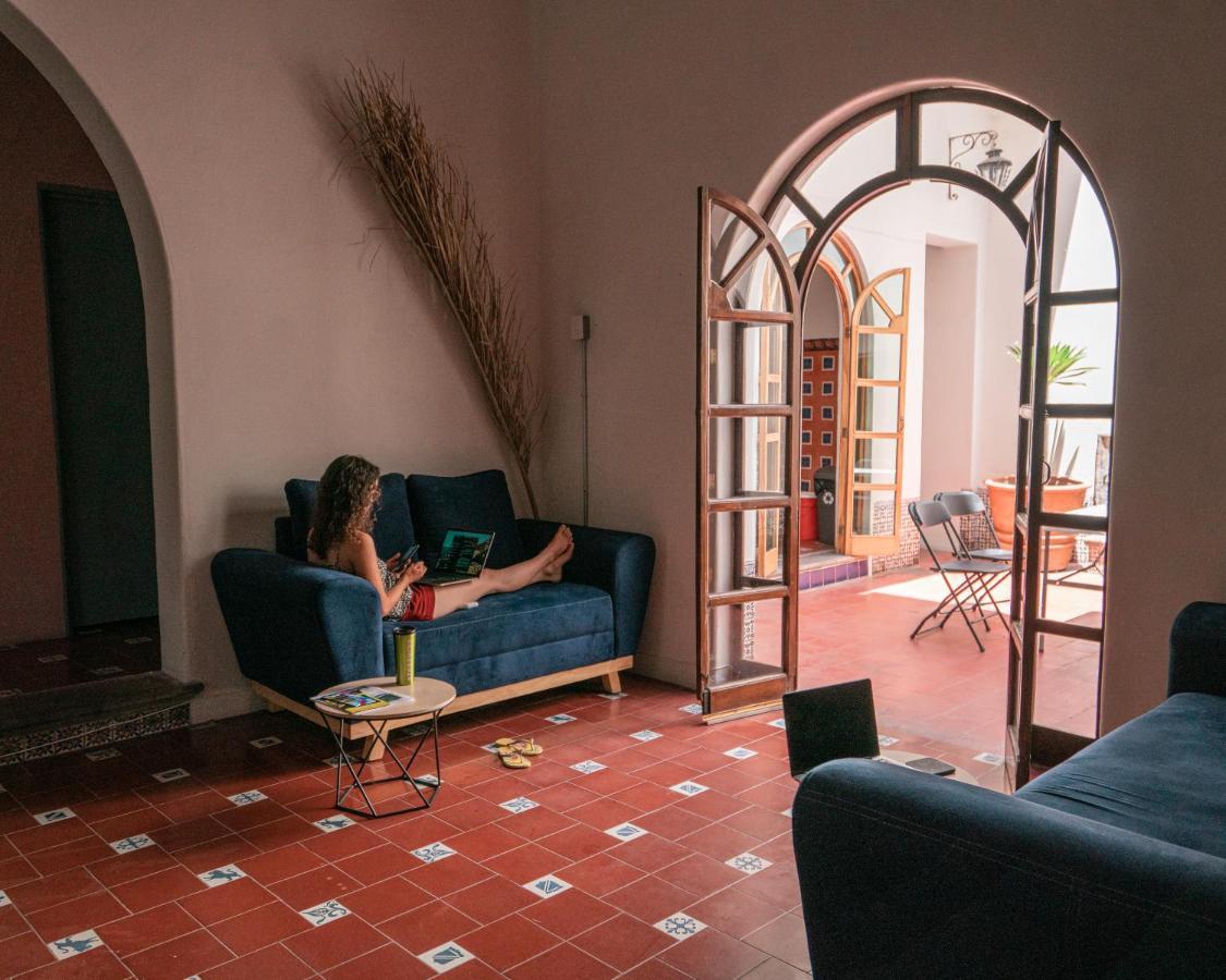 Coliving Chingon Hostel Guadalajara Buitenkant foto